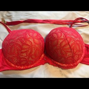 Bombshell plunge VS bra